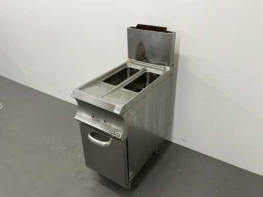 MBM Brescello - GF4772V - Friteuse