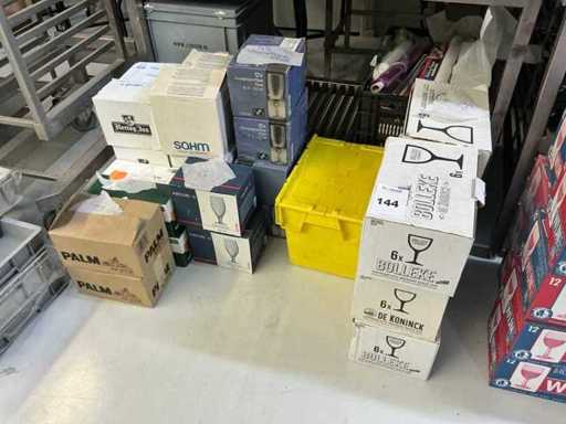 Beer glass and champagne glass (280x)