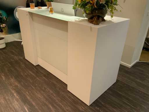 Receptie- en baliemeubel