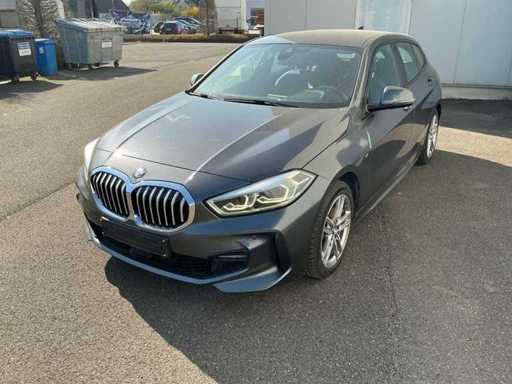 BMW - 118i (F40) - M-pack - Personenauto