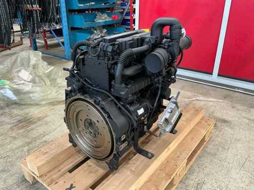 2021 DEUTZ TD 2.9 L4 Dieselmotor
