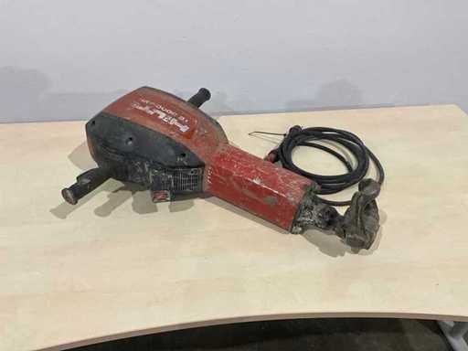 Ciocanul de demolare Hilti TE3000AVR 2014