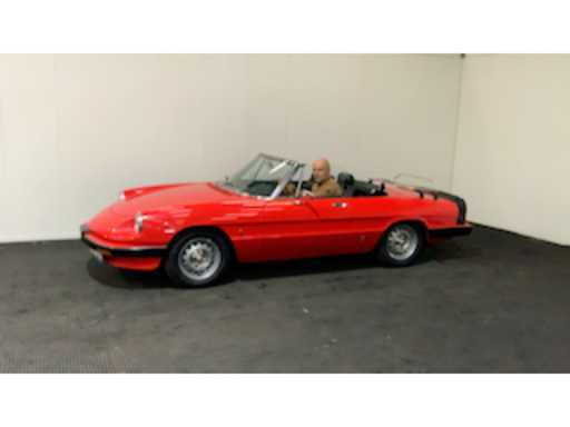 d264f5db-c0f4-4f71-a22a-341356889b8f.mp4