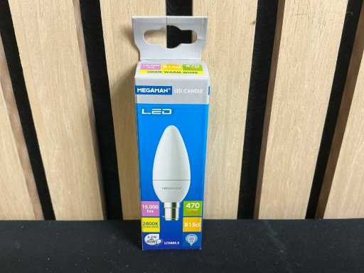 Megaman MM06543 Led candle (240x)