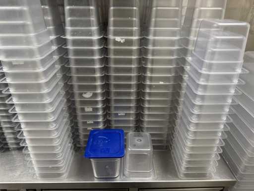 Carlisle - GN 1/6-150 - Plastikowe pojemnik gastronorm z pokrywką (50x)