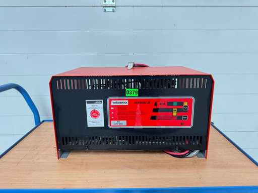 Chargeur de chargeur électrique Chargeur de chariot élévateur Linde 24V 40A 2021