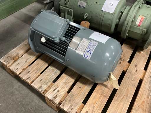 Lenze BFK 458-12N Electric Motor