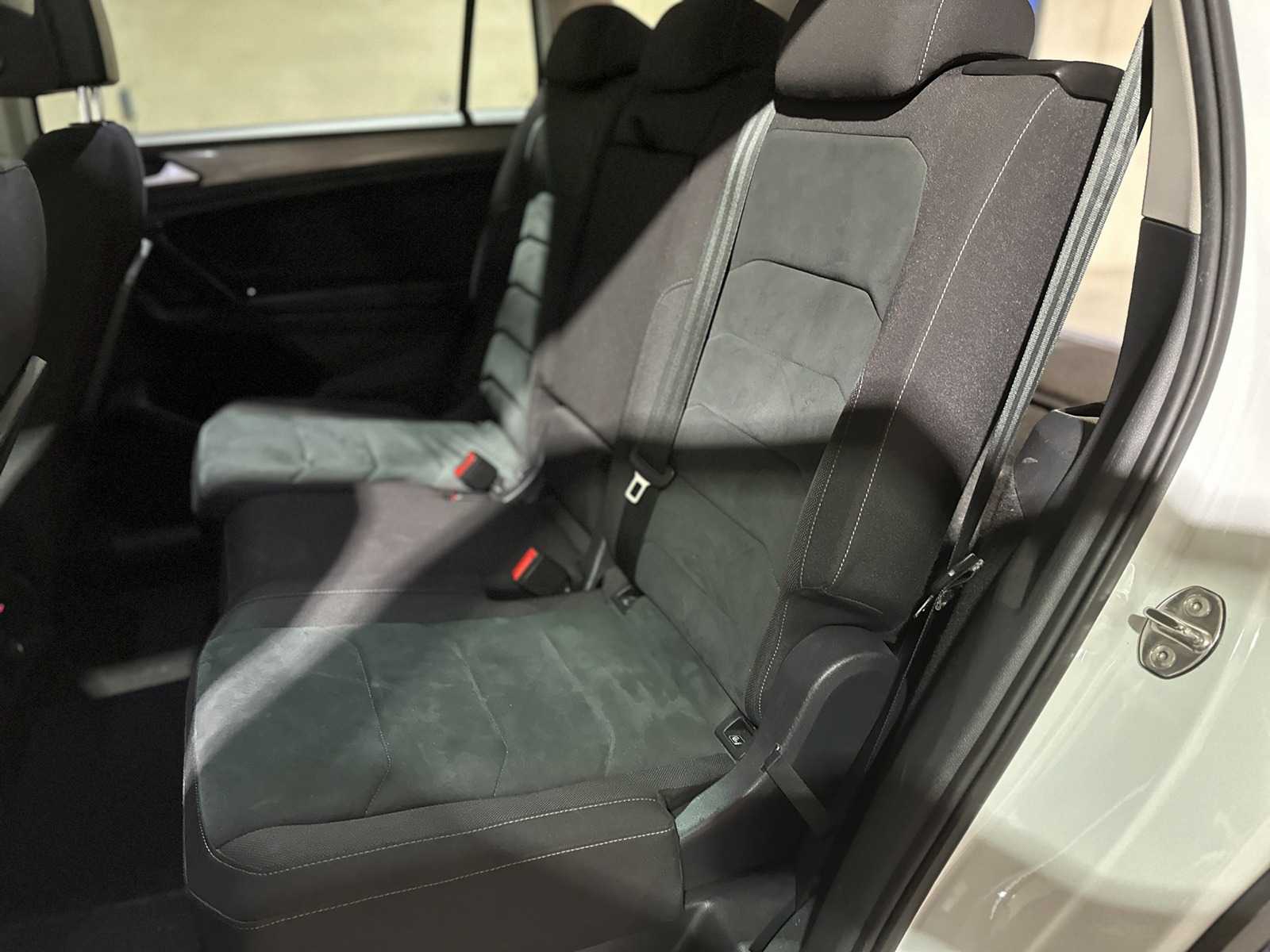 Volkswagen Tiguan Allspace 1.5 TSI Comfortline Business 7p. 150pk 2021 (Origineel-NL+1e eigenaar), K-970-RK