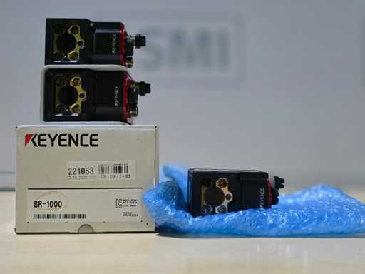 Keyence - SR-1000 - Autofocus code reader (3x)