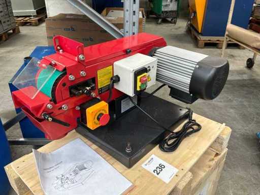 2021 BS75-140 Belt Sander