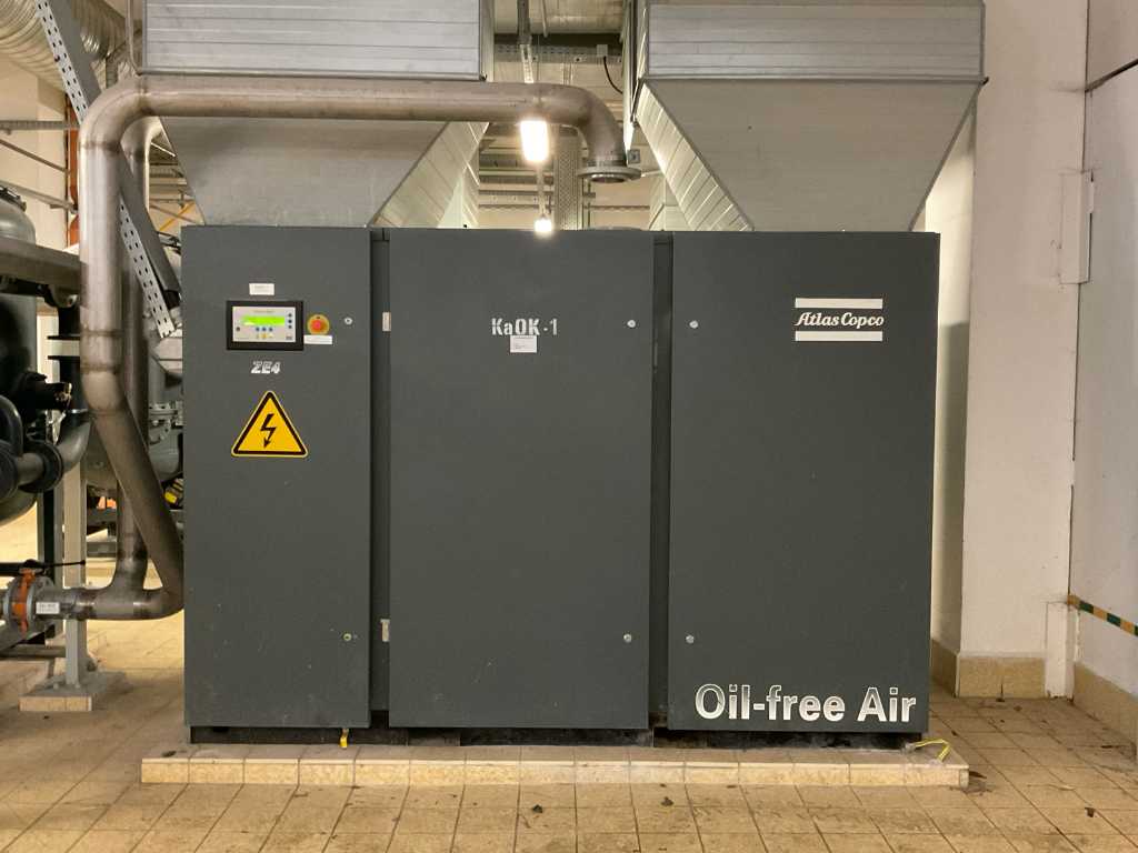 2007 Atlas Copco ZE4J Screw Air Compressor