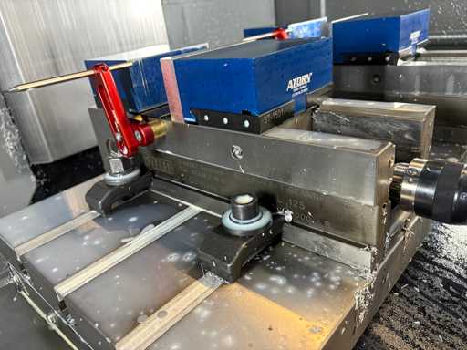 RÖHM NC-KOMPAKT SPANNER RKE L-125 hydraulic machine vice