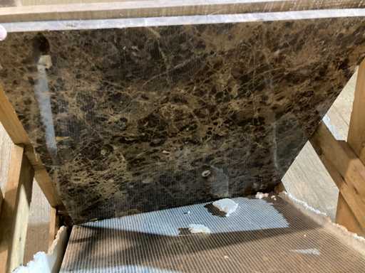 Piastrelle Emperador Dark poli 60/60/2cm: 16 pezzi