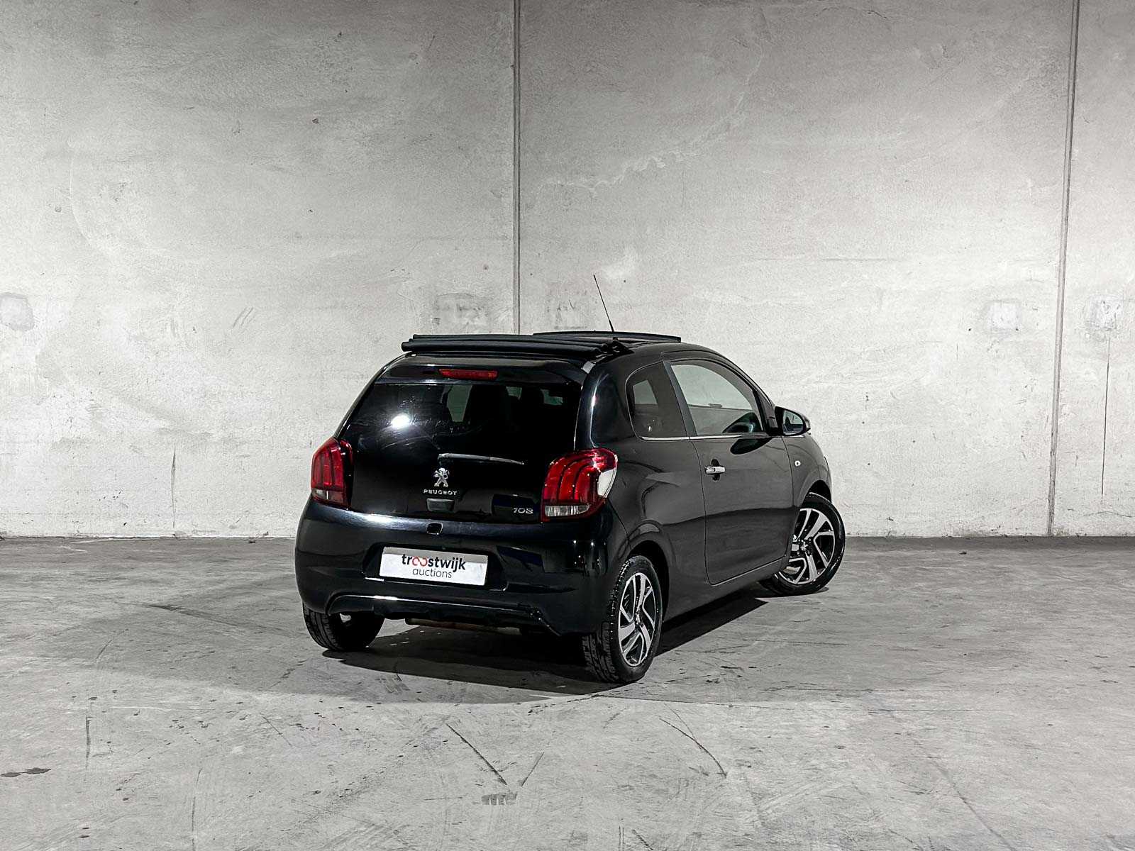 Peugeot 108 1.2 Puretech Allure 82pk 2015, PP-318-L