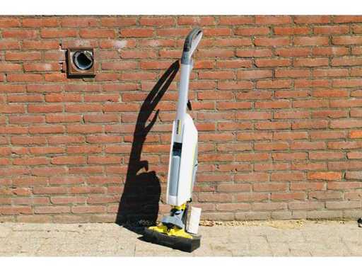 Kärcher Floor Cleaner