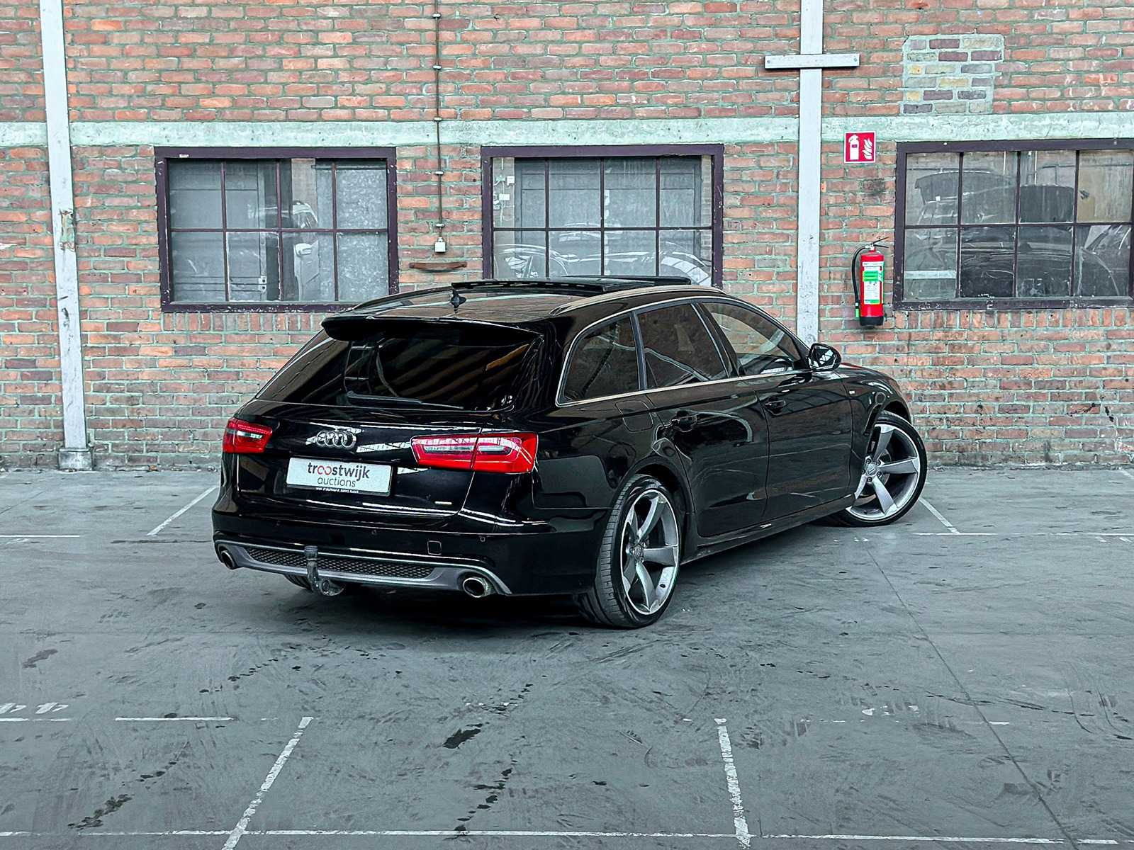 Audi A6 Avant 3.0 TDI V6 Quattro Sport Edition C7 S-Line 204pk 2014, N-433-HK