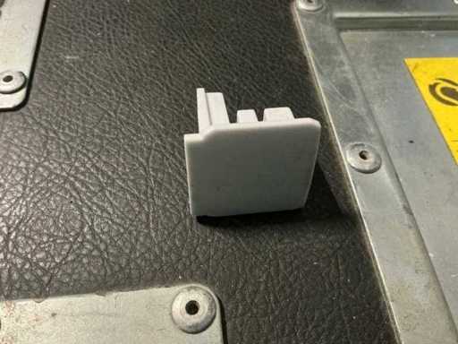 Weiße Endkappe (163x)