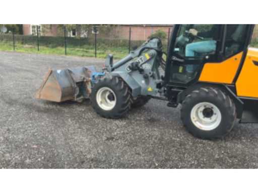 85c2901f-28bc-4ee0-9e34-a2df56325fee.mp4