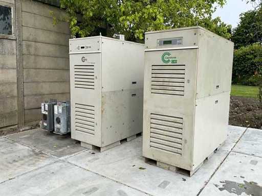 Capstone C65 Gas-Fired Microturbine / Power Generator 65 kw