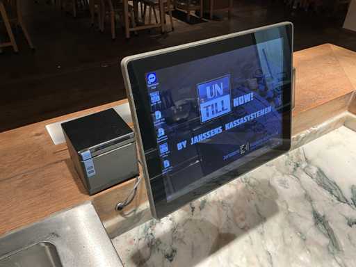 Poindus – Touchscreen mit Quittungsdrucker