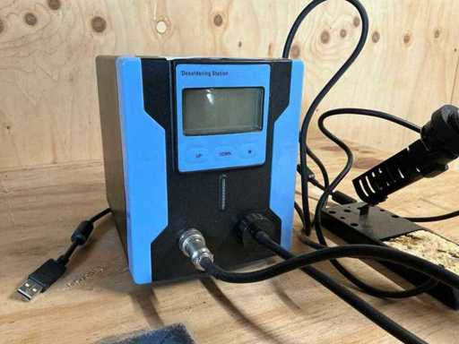 ZD-8915 Soldering Iron with Accessories