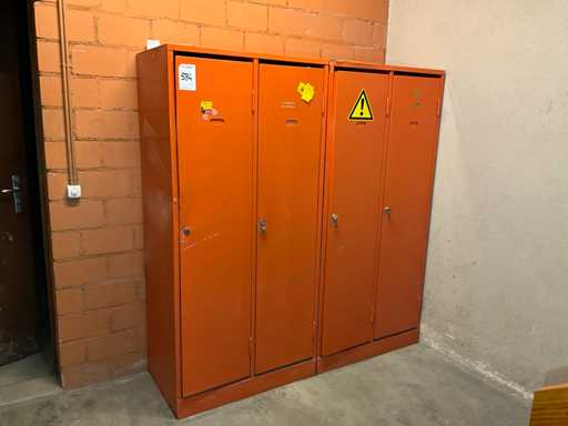 Locker (2x)