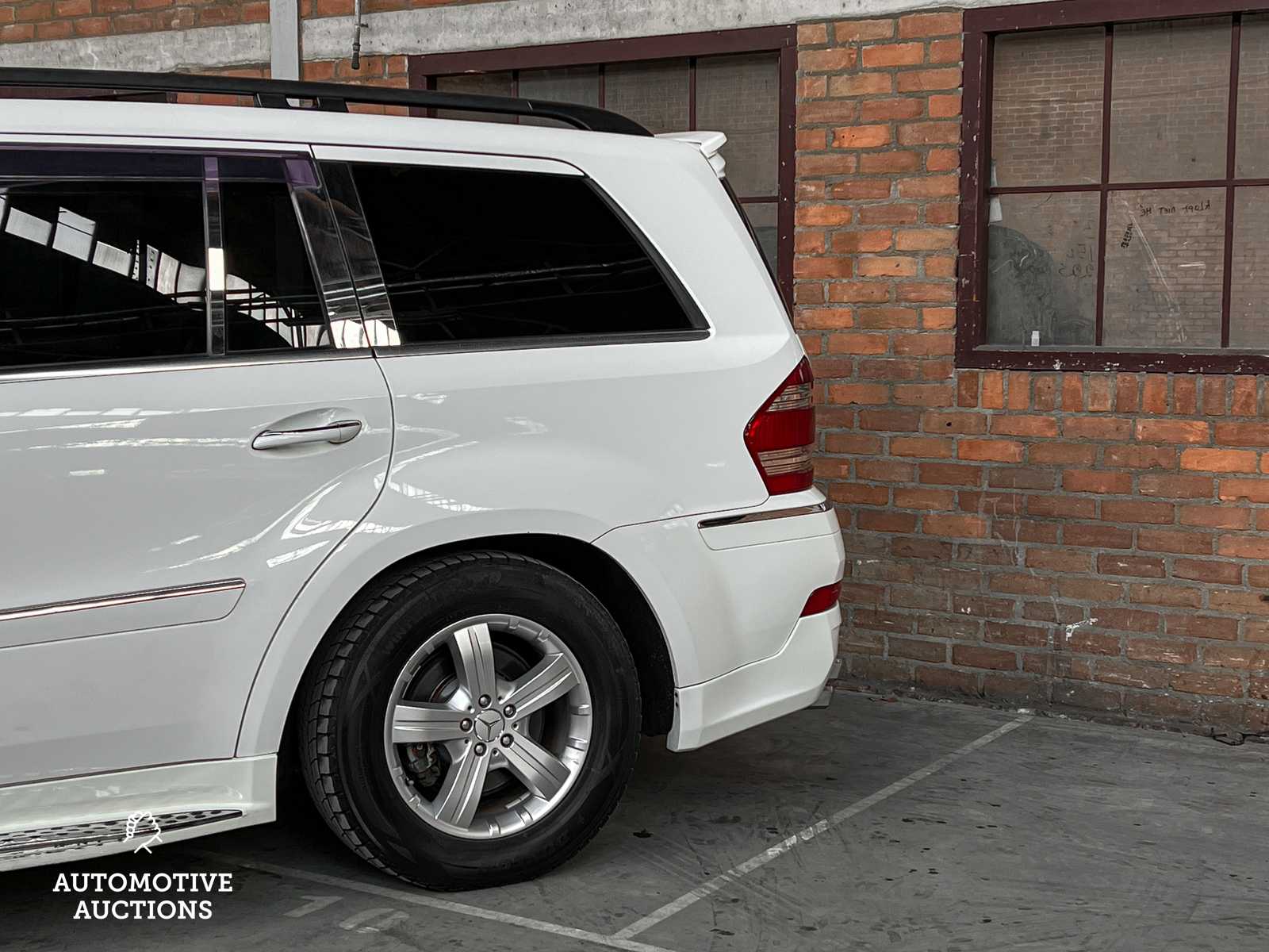 Mercedes-Benz GL500 5.5 V8 388pk 2006 GL-Klasse -Youngtimer-