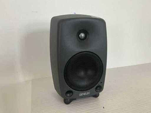 Monitor biamplificat Genelec 8030A