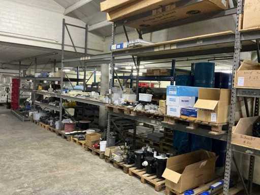 Lotto di varie parti di piscina