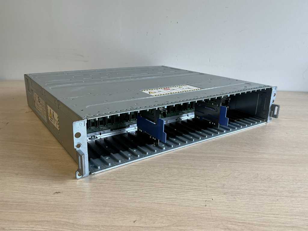 Serveur de stockage Dell EMC BPE25