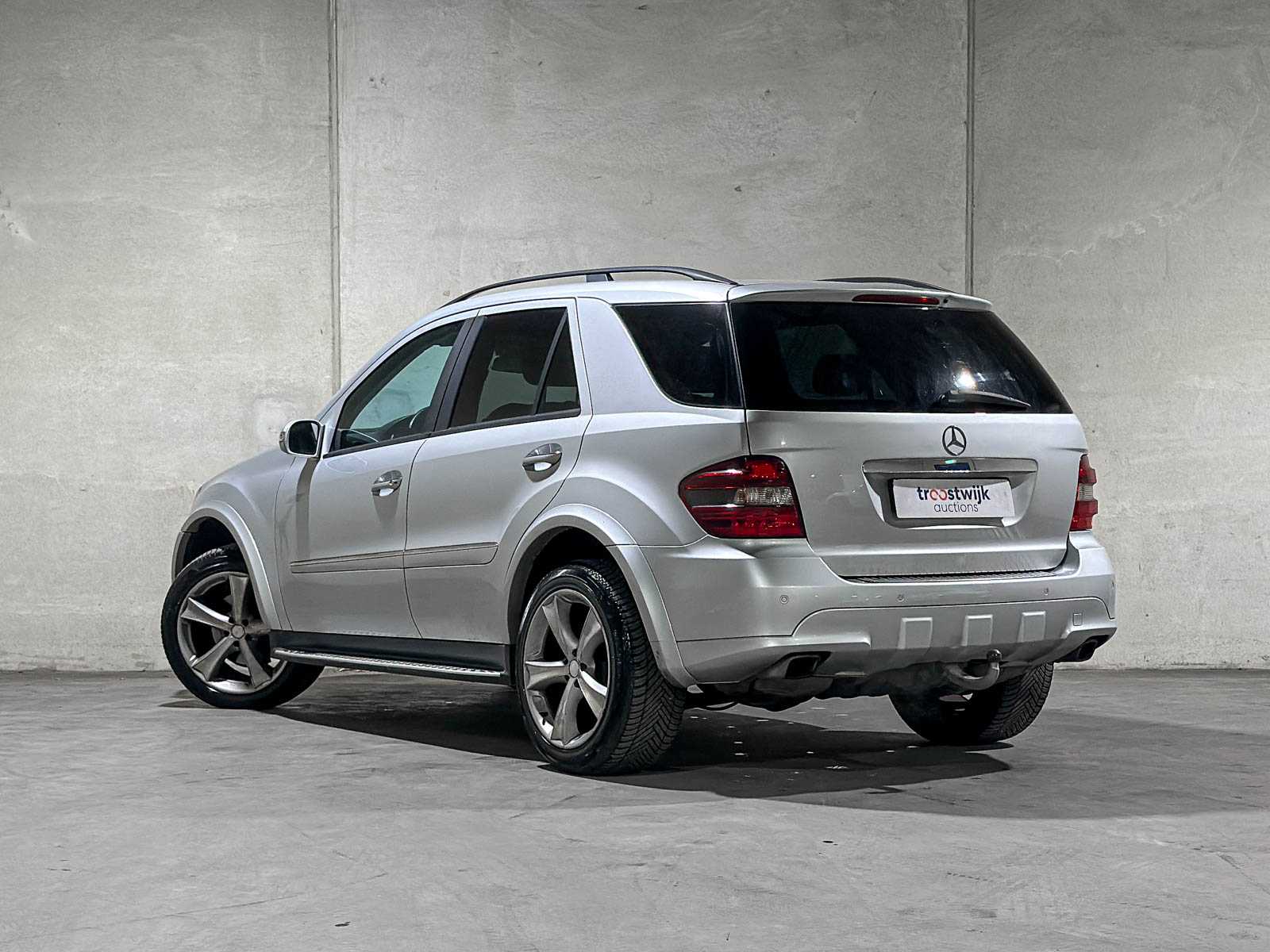 Mercedes-Benz ML350 3.5 V6 272pk 2006 ML-Klasse, XG-979-V