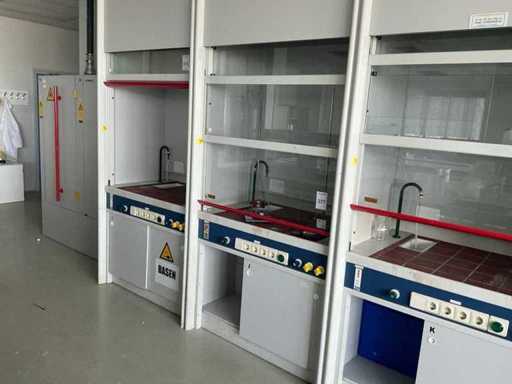 Fume hood