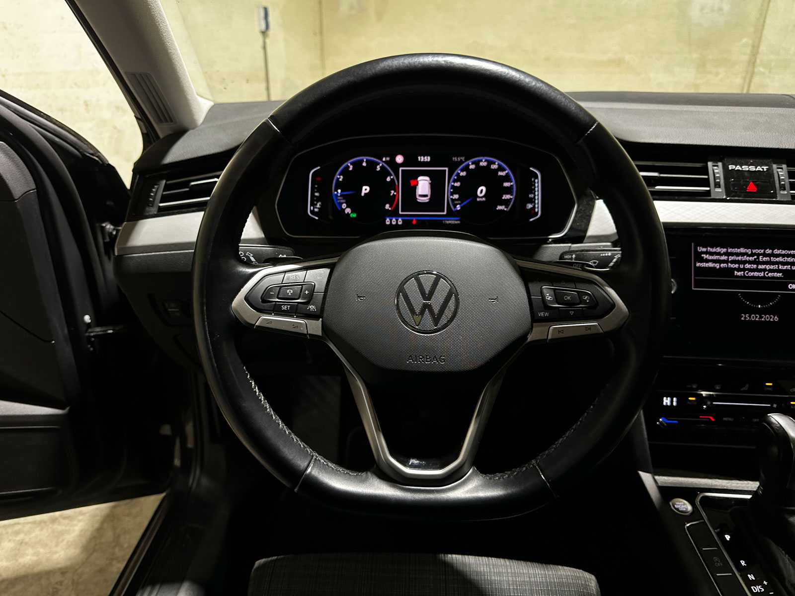 Volkswagen Passat Variant 1.5 TSI Business 150pk 2020 (Origineel-NL+1e eignaar), J-046-XK