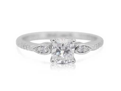 Bague de luxe diamant naturel 0,91 carat en or blanc 18 carats