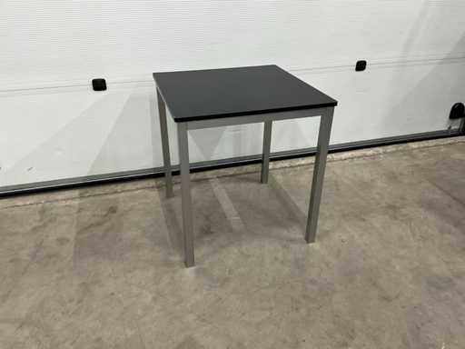 Metro Mesa Baja Restaurant Table