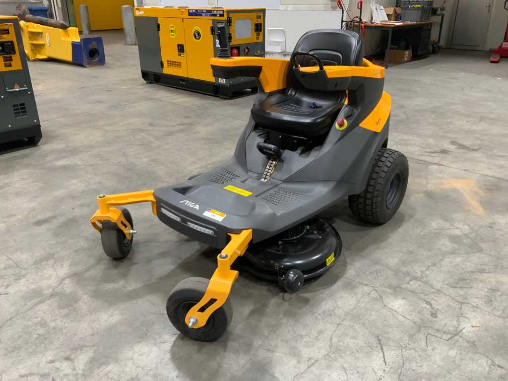 Stiga ride on discount mower for sale