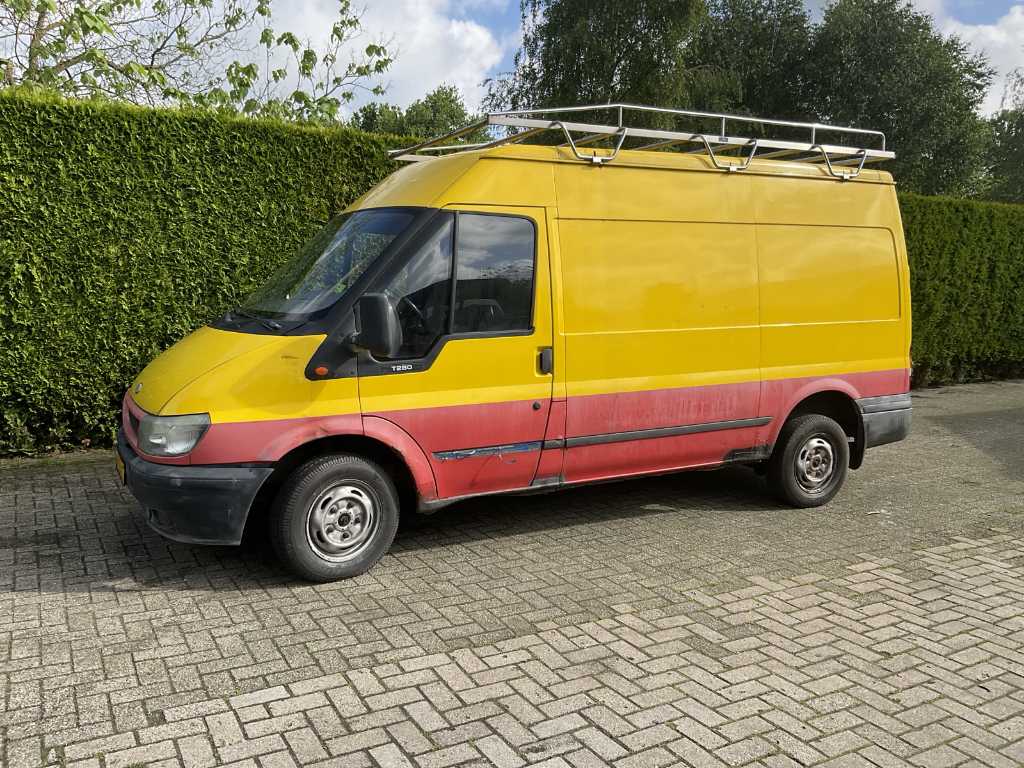 2003 Ford Transit T280