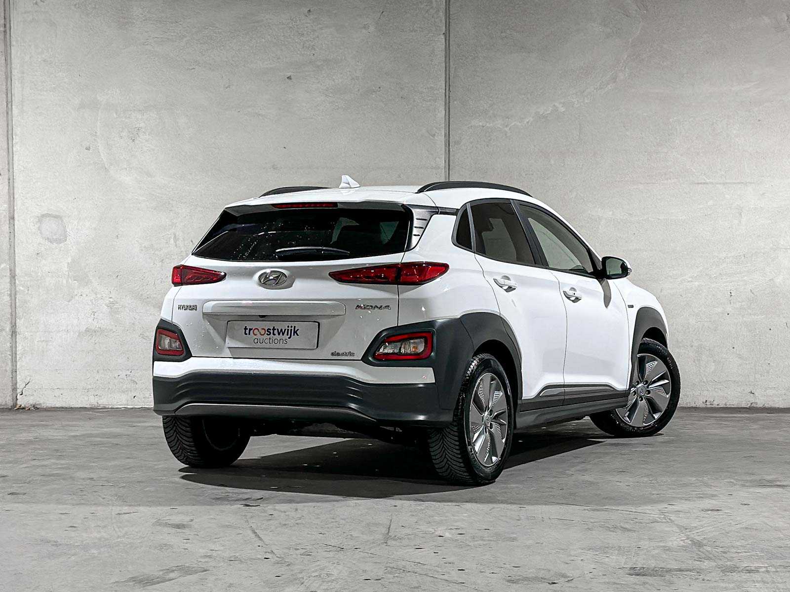 Hyundai Kona EV Fashion 64 kWh 204pk 2020 (Origineel-NL & 1e Eigenaar), K-565-JZ