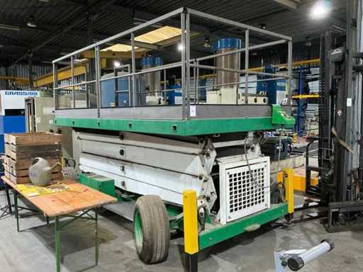 Élévateur ciseaux (diesel)