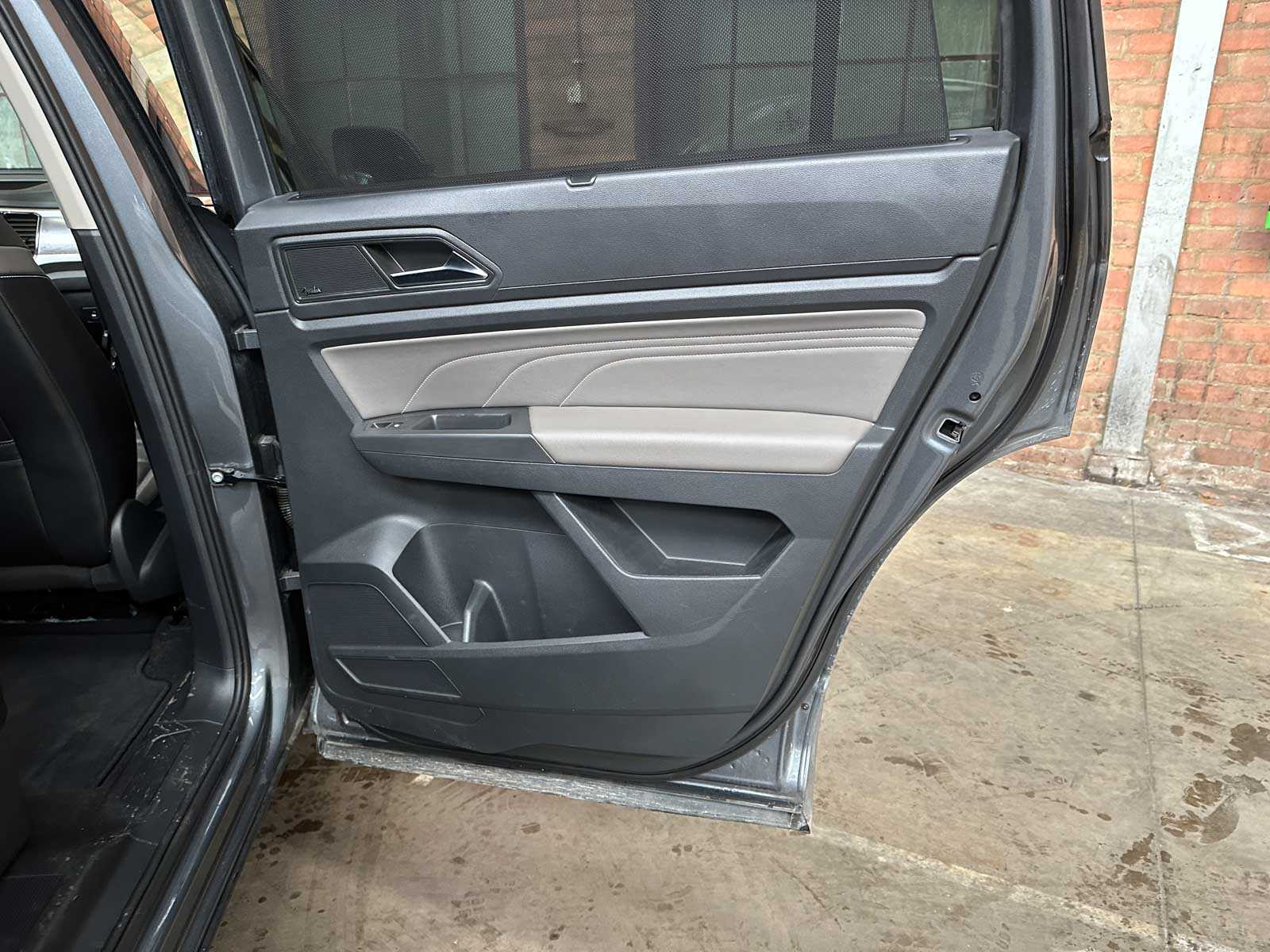 Volkswagen Atlas 3.6 V6 R-Line 7-Persoons 280pk 2023