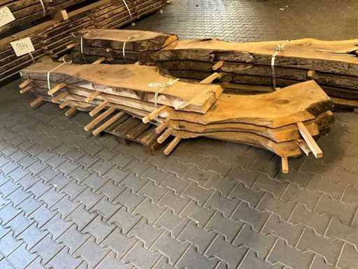 Log / Trunk Nut /350cm long / Diameter approx. 40cm / Sawn into 6.0 cm /5 planks