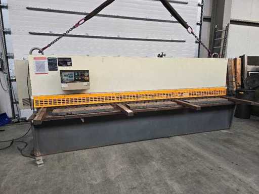 Shandong Sanxin - 2014 - GS 4108 - Guillotine Scissors