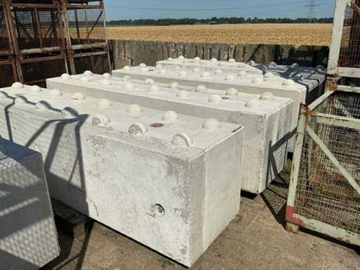 Bloc de béton Lego 4,5 tonnes 5 x Autres accessoires en béton