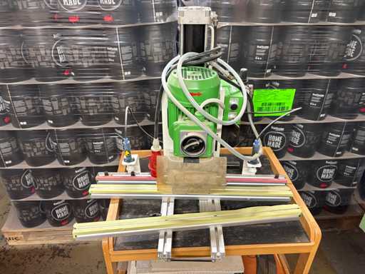 GRASS ECO PRESS-P - Machine d’insertion à chevilles