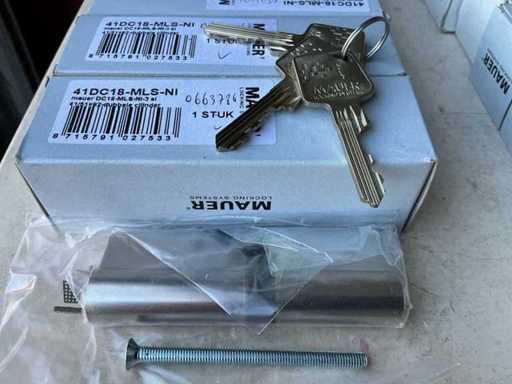 Mauer 41DC18-MLS-NI 41/51 Lot Cylinder Locks w tym 3 klucze