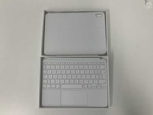 Apple - Etui Magic Keyboard do iPada 10. generacji