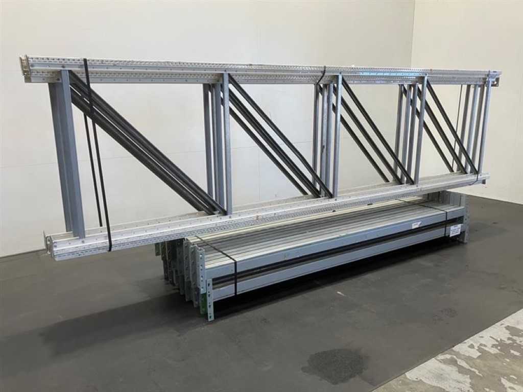 Pallet racking length 8595 mm height 4200 mm depth 1100 mm 5 levels, second-hand