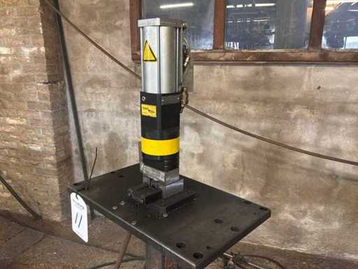 Presse pneumatique Meuleman 8 C St 2019