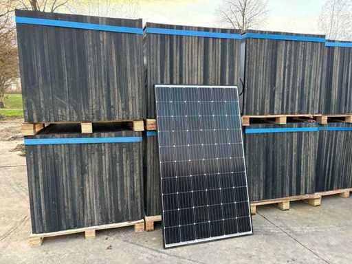 Used solar panels, inverters and flat roof construction due to renewal of installation