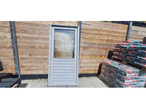 Porta in vetro incorporata con primer